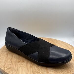 Clarks Women's Medora Jem Slip On Shoe Size 11 Navy Leather X Strap Toe Comfort
